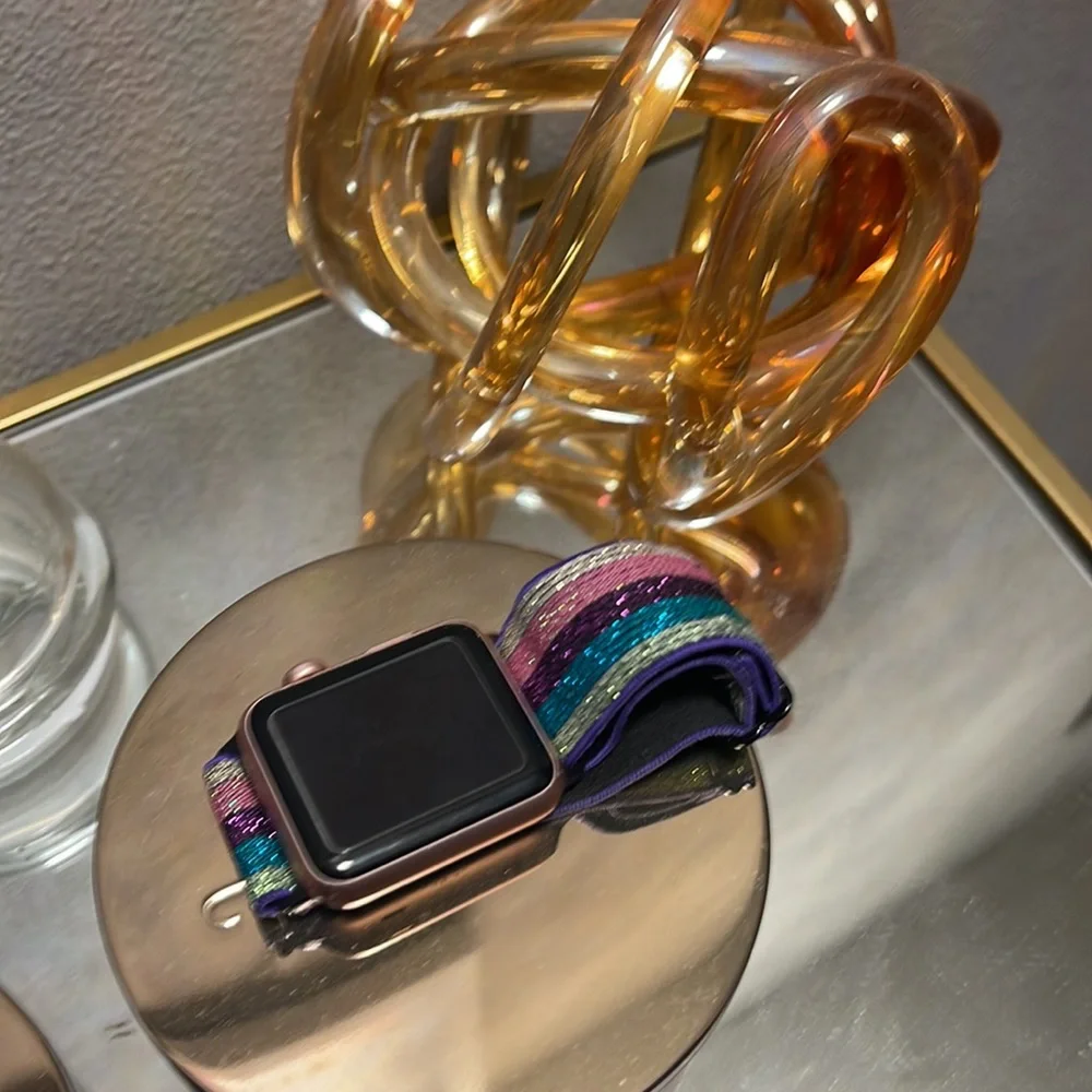 Apple Watch - Picture 2 of 4